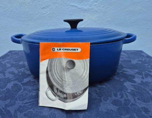 Creuset cobalt blue oval - le,