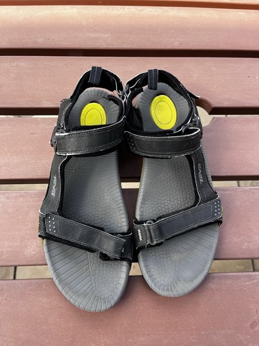 Teva men sandals size 9 - size,