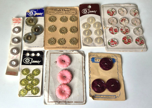 Vintage haberdashery button - vintage,