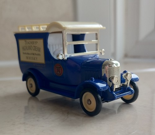 Lledo collectable teachers - collectable,