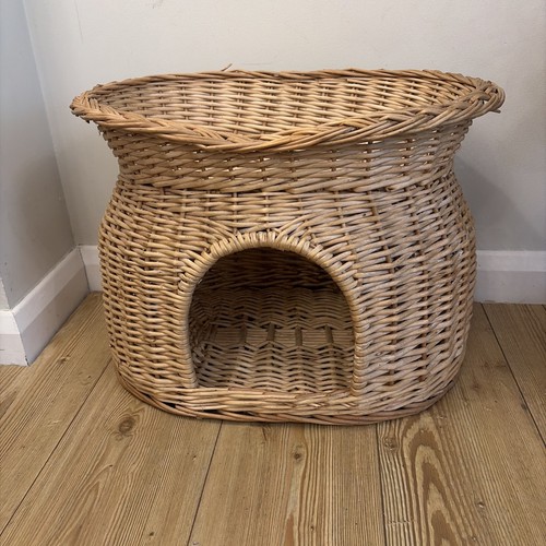 Wicker cat house pet - wicker, bed
