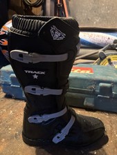 New Wulf Motorcycle Boots.