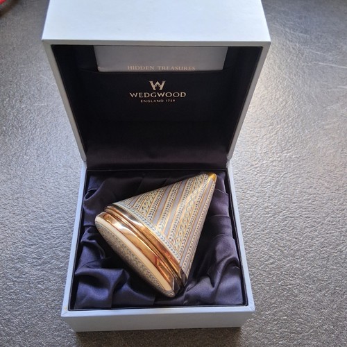 Rare wedgwood hidden - rare, "hidden