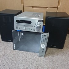 YAMAHA CD player/DAB Tuner