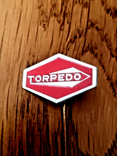 Vintage pin badge - vintage, for