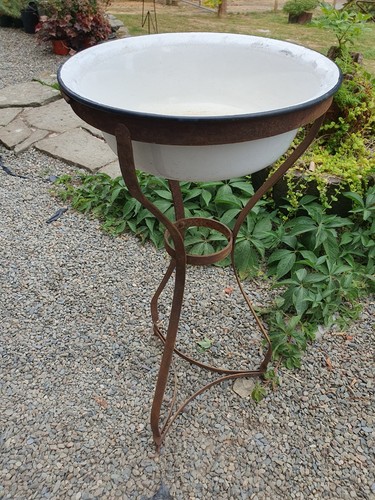 Antique french metal wash - metal,