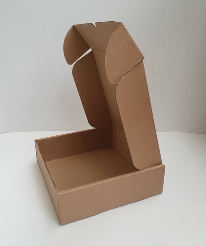 Cardboard lidded box postage - cardboard,