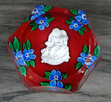 1979 Saint Louis "AMOUR" Cupid Sulphide Faceted Paperweight Lampwork Flowers