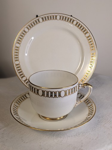 Paragon fine bone china trio - fine,