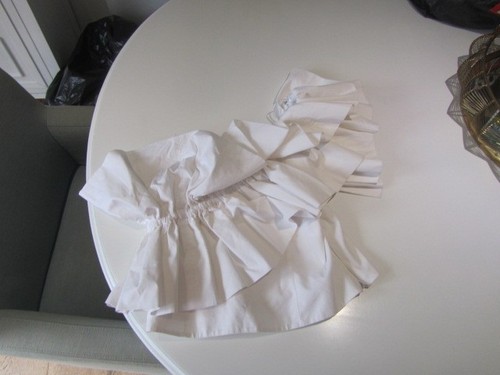 Zara white ruffled one - ruffled,