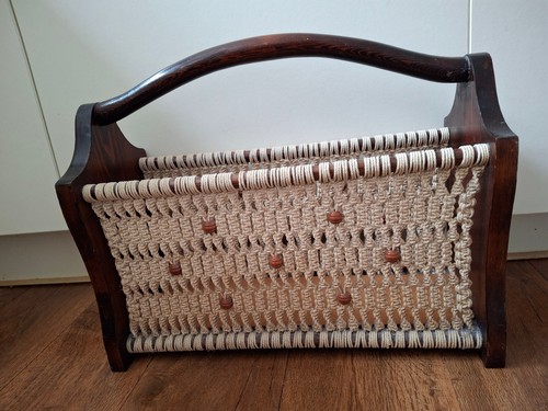 Unusual vintage attractve - , &