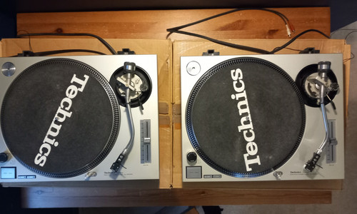 Technics 1200 mk2 turntable - technics,