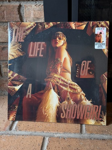 Taylor swift life of a - taylor,