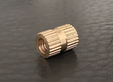 SMART ROADSTER COUPE REAR QUARTER WINDOW GLASS BOLT FIXING REPAIR THREAD INSERT