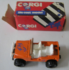 Corgi jeep with box - jeep, ~with