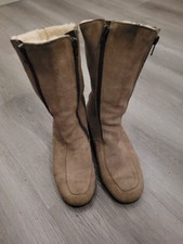 Ladies real sheepskin Richard Draper beige boots Size 3