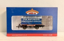 Bachmann 37-954 OO Gauge Conflat With BD Container Pickfords