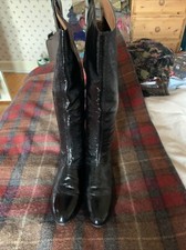 Beautiful Spanish Leather Black Patent High Boots 41