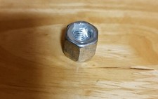Tubz Vending Tower Centre Rod Bottom Base Nut - 50mm Machine - Good Condition