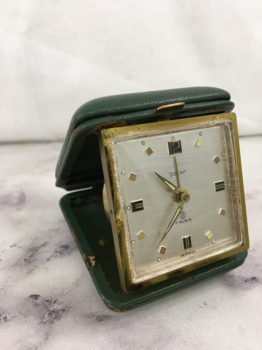 Vintage patar travel - patar, clock