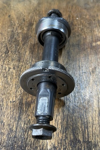Sugino 121mm bottom bracket - bottom,