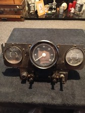 VINTAGE VEHICLE  GAUGE  PANEL