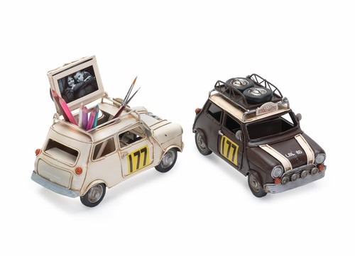 Retro decorative tin - tin, car