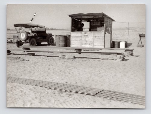 Vietnam war liquor - war, jeep