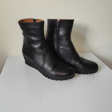 Size 5 (38) Pavers Leather Ladies Ankle Boots Used Good Condition Black