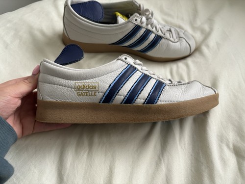 Adidas dentist chair gazelle - adidas,