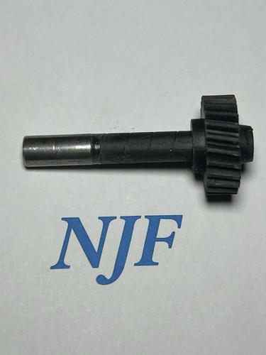 Speedometer driving gear - speedometer,