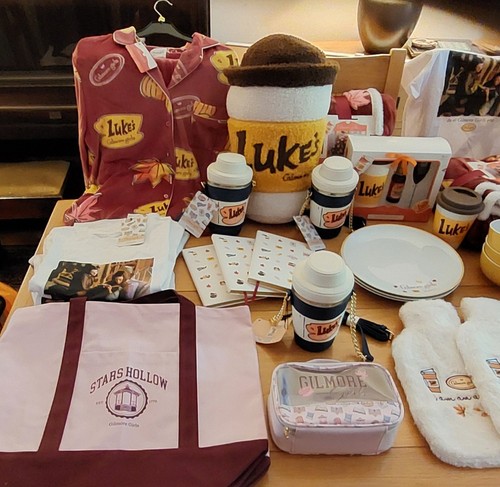 Primark gilmore girls luke - primark, luke’s