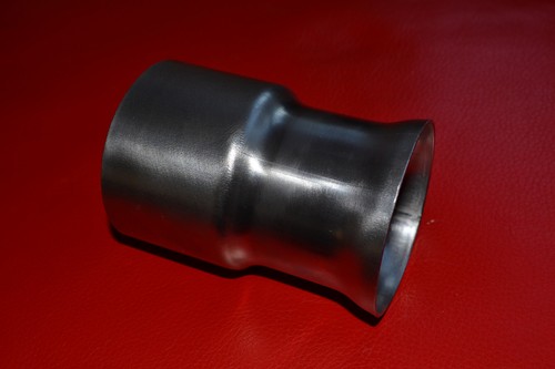 Reducer sports exhaust sleeve - reducer,