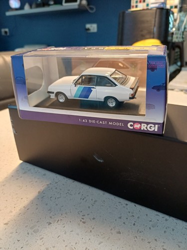 Corgi ford escort - corgi, rs2000