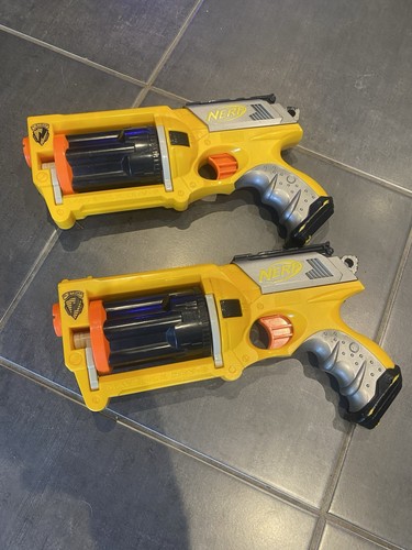 Nerf guns small pair of - guns,