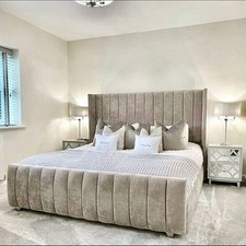 BEDCRAFT PANEL WINGBACK BED