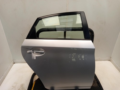 Toyota prius right rear door - prius,