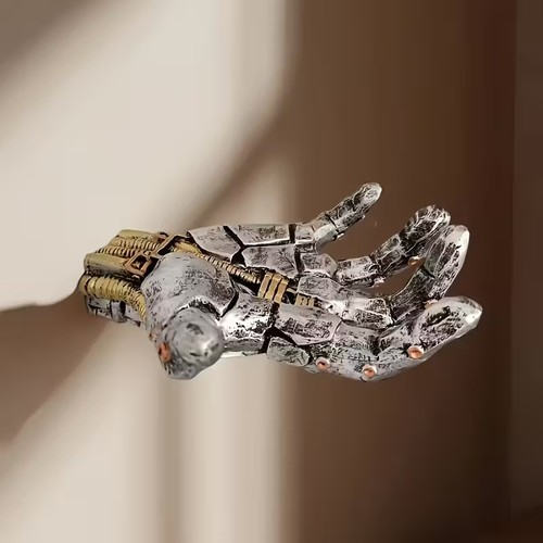 Hand sculpture resin arty deco - resin,