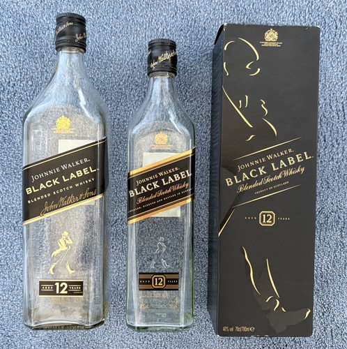 Johnnie walker black - black, label