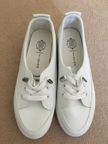 White plimsoles size 6 - pu,