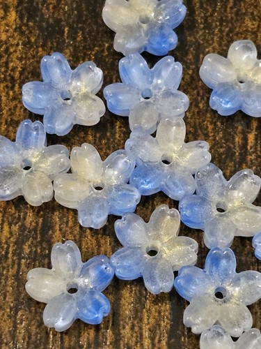 Glass petal beads - glass, 2