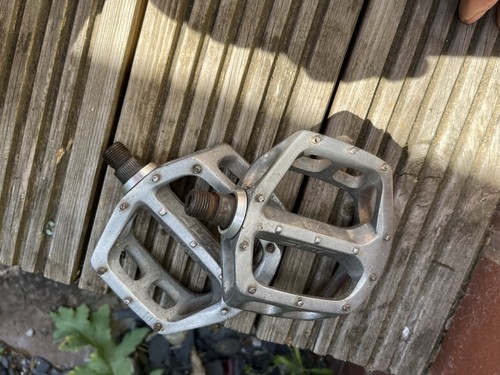 Dmr silver pedals mid - silver,