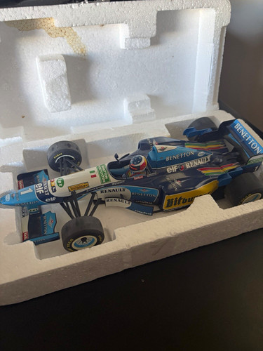 Benetton renault b195 - benetton, f1