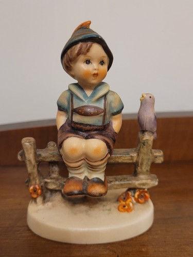 Vintage goebel hummel figurine - goebel,