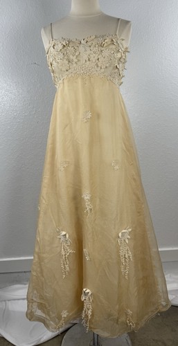 Vintage 1940s priscilla - vintage,
