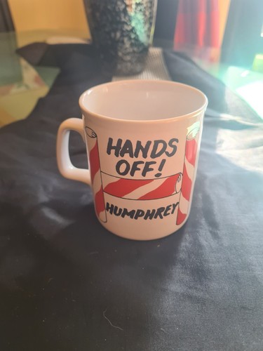Vintage hands off humphrey - vintage,