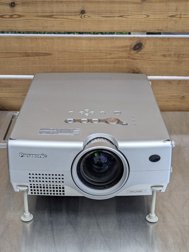 Panasonic 735e 2000 ansi - panasonic,