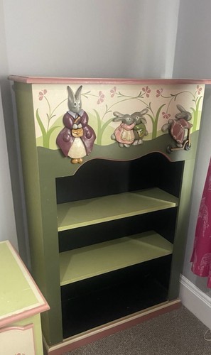 Girls bedroom furniture - girls,