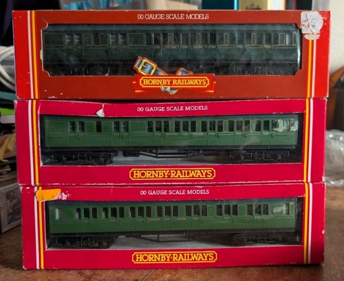Hornby coaches - coaches, gauge)