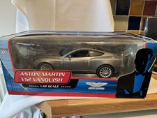 Corgi 007 James Bond 40th Anniversary Aston Martin Vanquish Boxed 1.18 Scale